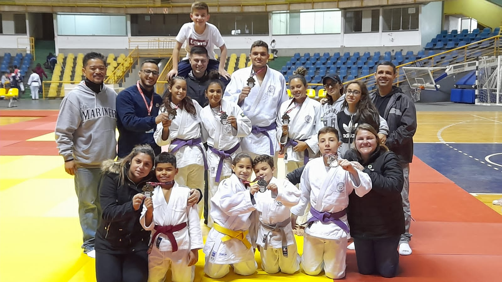 Judocas conquistam medalhas e classificações – Prefeitura de Artur Nogueira