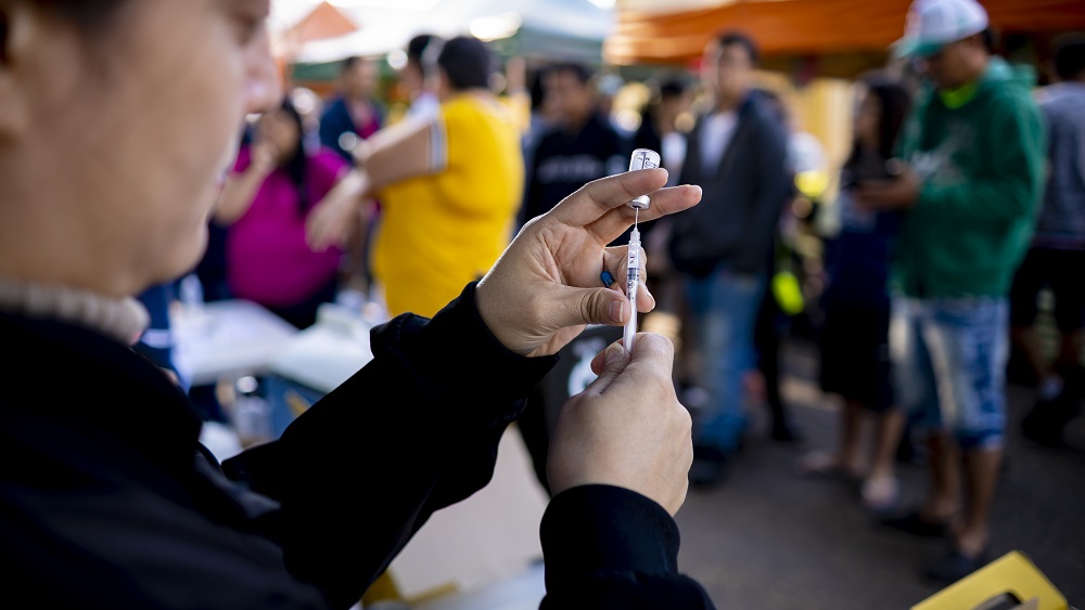 Prefeitura promove vacinação na Feira Livre neste domingo